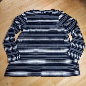 Gap Maternity Black & White Striped Long Sleeve Sweater Top Shirt Medium